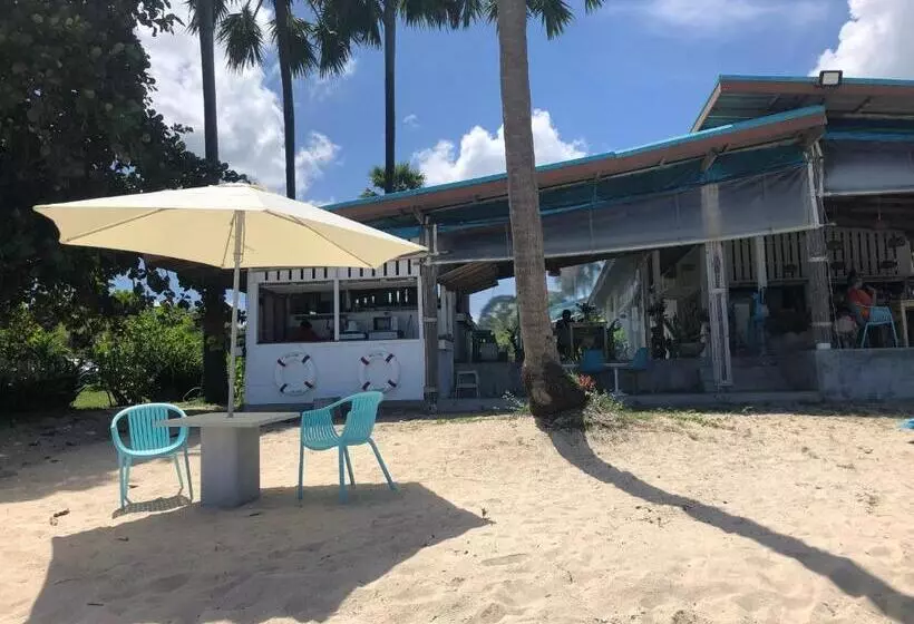 هتل Le Petit Saint Tropez