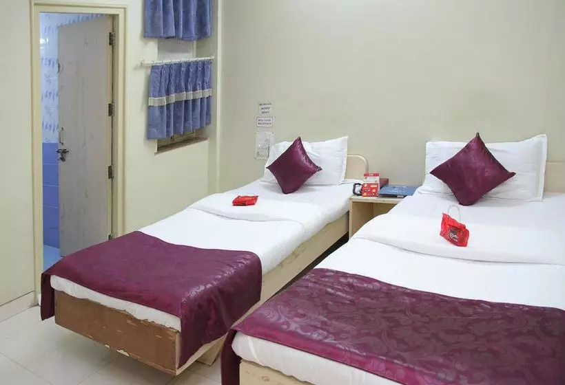 ホテル Oyo Rooms Samarth Nagar Road Varad Ganesh Mandir