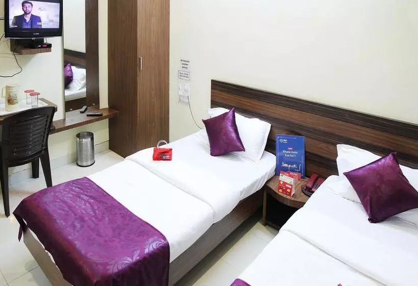 ホテル Oyo Rooms Samarth Nagar Road Varad Ganesh Mandir