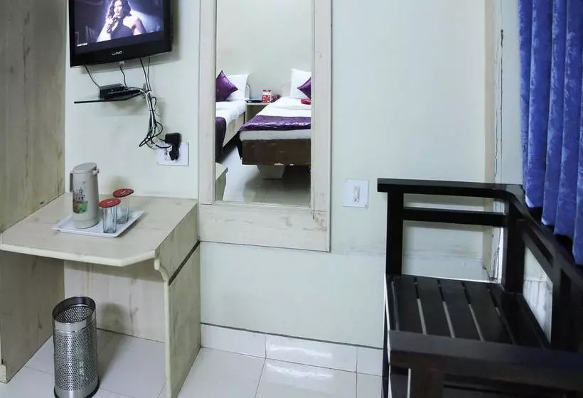 ホテル Oyo Rooms Samarth Nagar Road Varad Ganesh Mandir