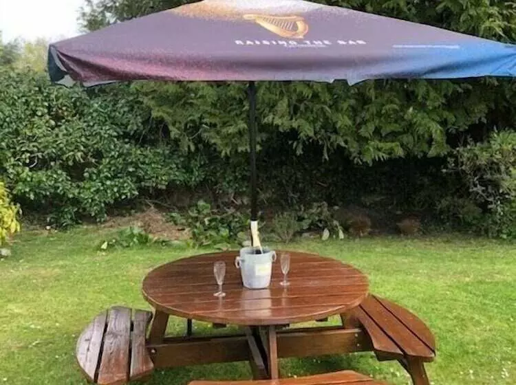 Hotelli Quicksilver Mail