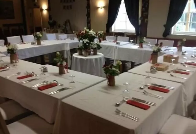 Hotelli Quicksilver Mail