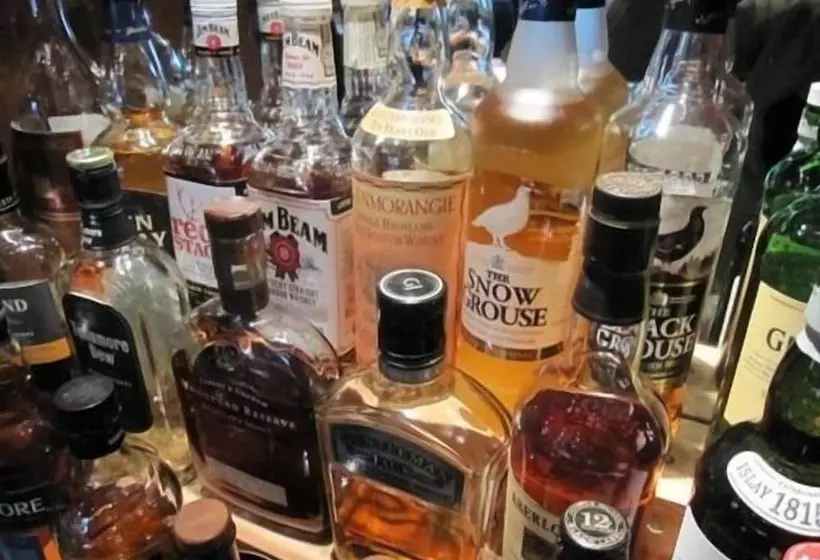 Hotelli Quicksilver Mail