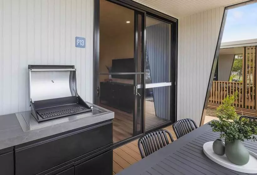 Hotelli Reflections Hawks Nest   Holiday Park