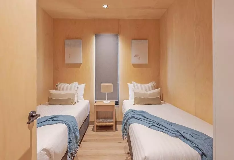 Hotelli Reflections Hawks Nest   Holiday Park