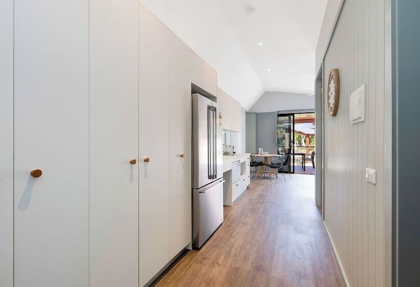 فندق Reflections Jimmys Beach Holiday Park