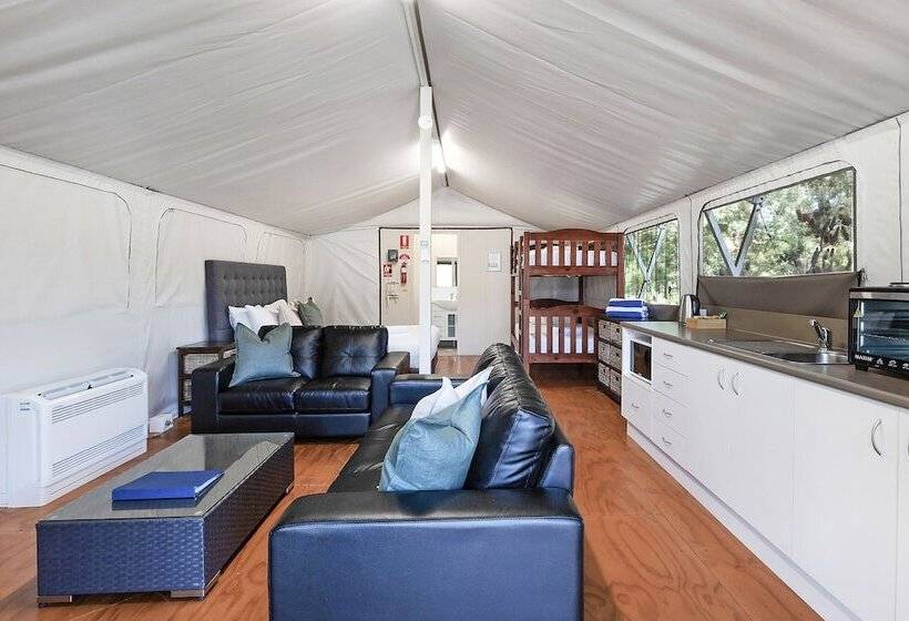 فندق Reflections Jimmys Beach Holiday Park