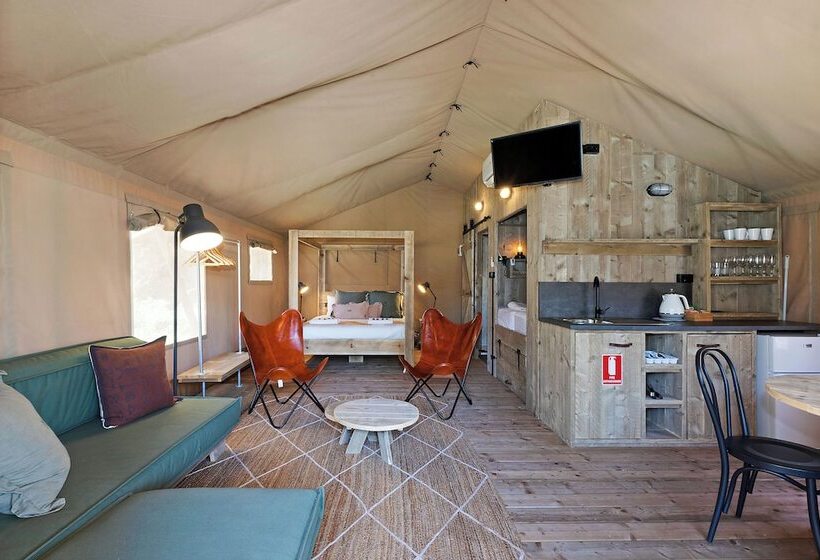 فندق Reflections Jimmys Beach Holiday Park