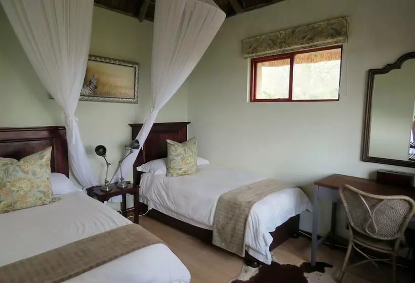 Hotelli Woodbury Lodge – Amakhala Game Reserve