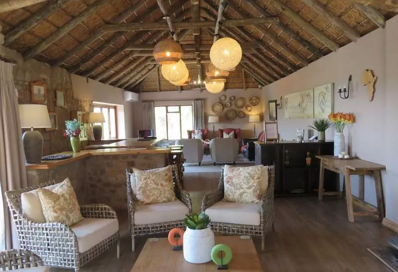 Hotelli Woodbury Lodge – Amakhala Game Reserve