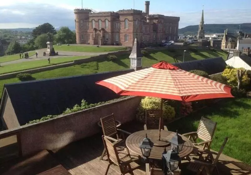 Majatalo Ardentorrie Guest House