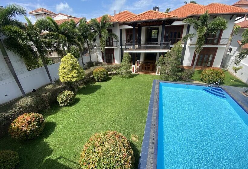 Pensione Christima Residence