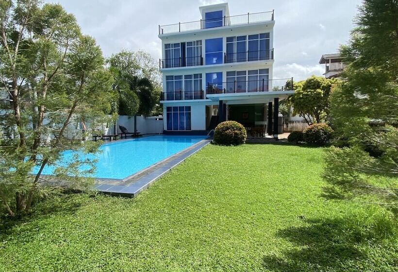 Pensione Christima Residence