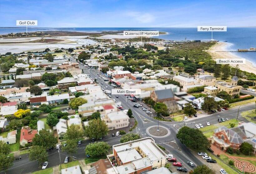 ペンション Seaview House