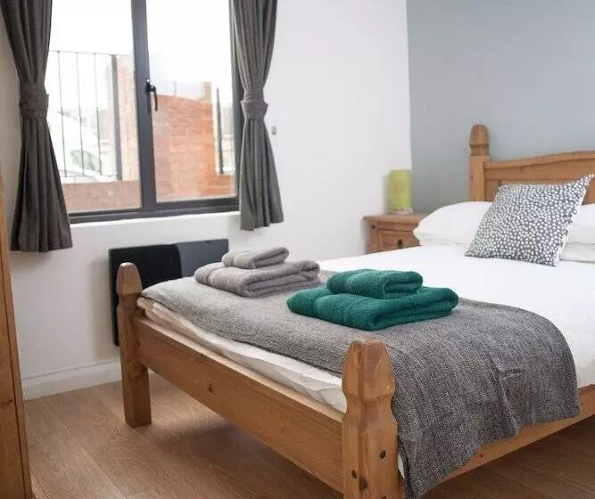 Quire Court Apartments