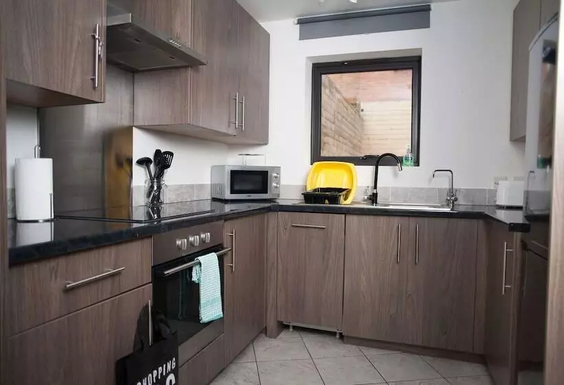 Quire Court Apartments