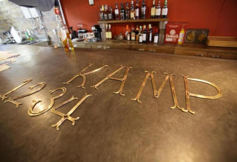 ユースホステル Kamp Houkan Cho Backpacker S Inn & Lounge