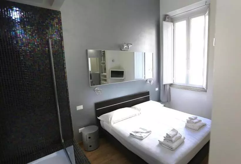 Bed and Breakfast Kiss Me Rome Luxury Rooms