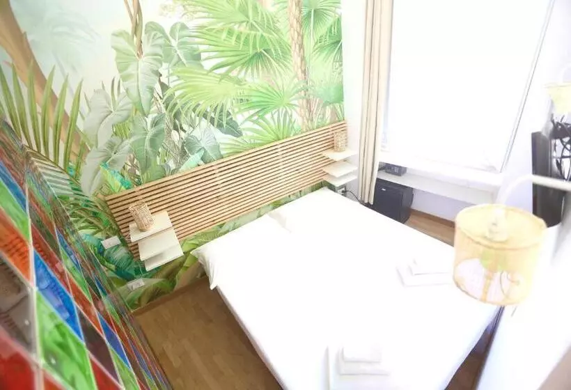 Bed and Breakfast Kiss Me Rome Luxury Rooms