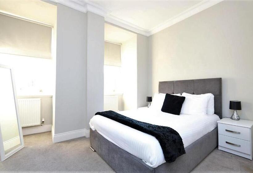 Dreamhouse Apartments Glasgow St Vincent Street