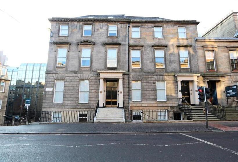 Dreamhouse Apartments Glasgow St Vincent Street