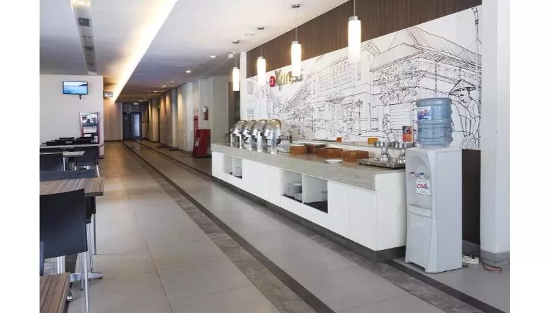 Amaris Hotel Sriwedari Solo