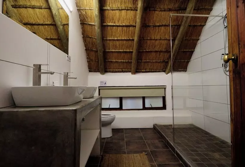 ホテル Bali At Scenic Haven Lodge In Hartbeespoort