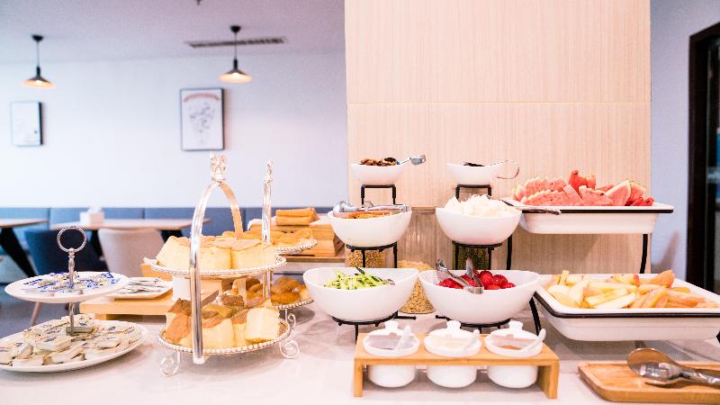 Hotel Hanting Nanchang Bayi Square Fuzhou Road