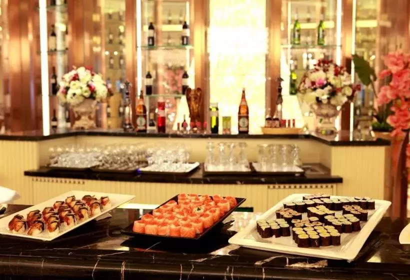 Hotelli Nantong Jinshi International