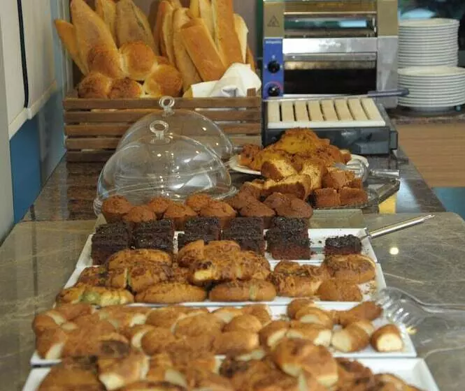 Nearport Hotel Sabiha Gokcen Airport