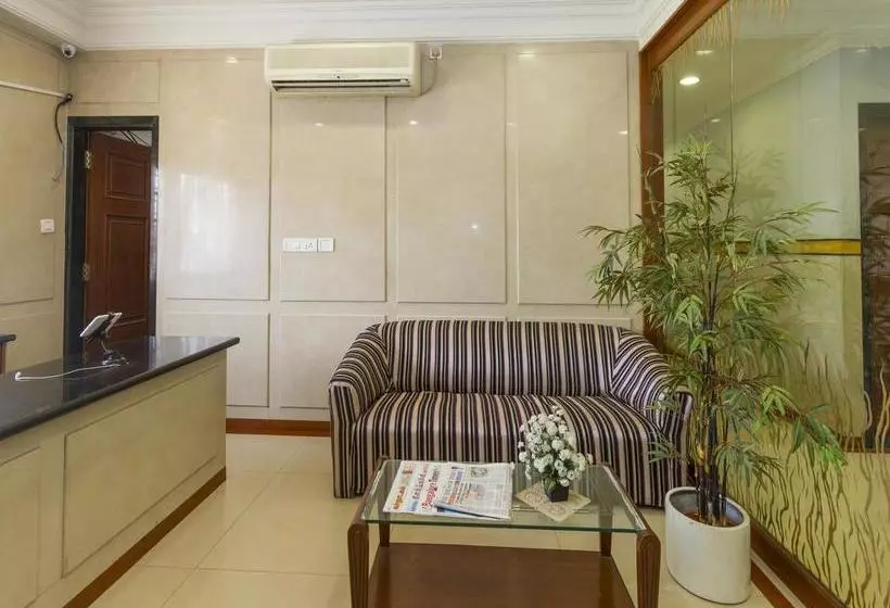 ホテル OYO Rooms AAB Marathalli