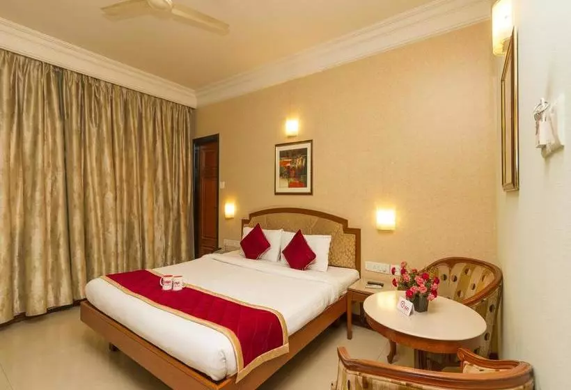 ホテル OYO Rooms AAB Marathalli