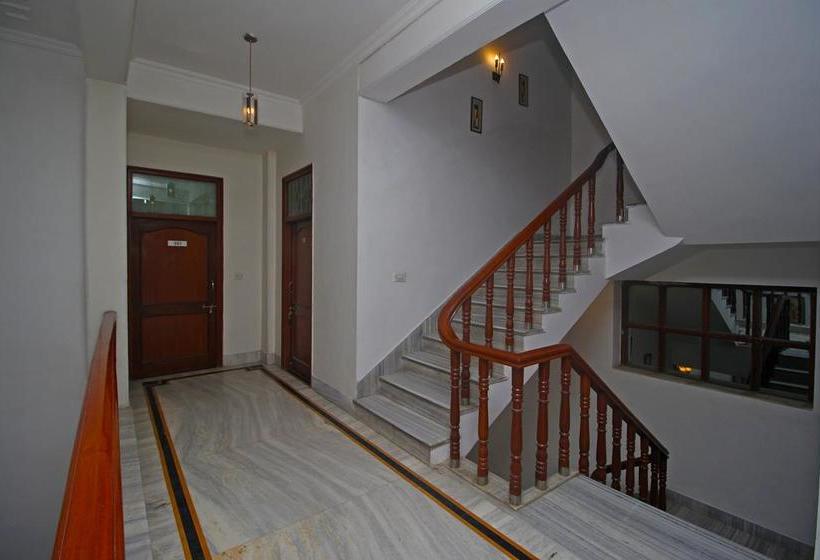 ホテル Oyo Rooms Vaishali Nagar Sanskar School Road