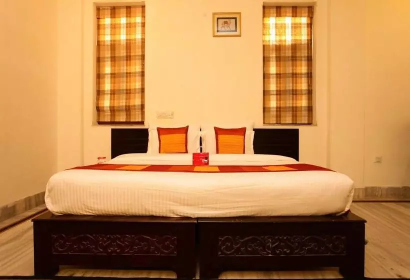 هتل Oyo Rooms Vaishali Nagar Sanskar School Road