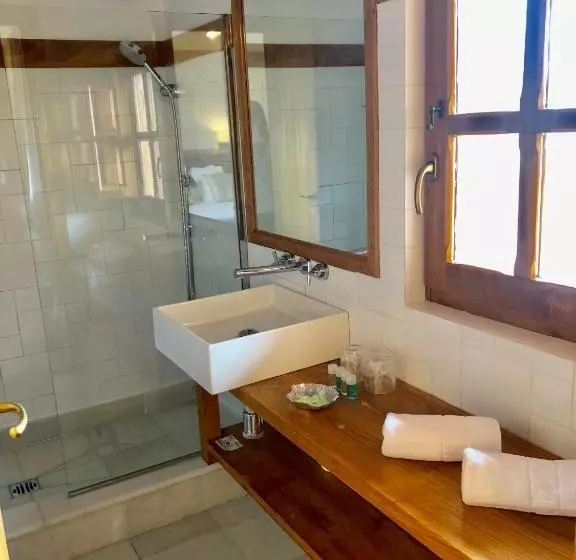 Hotelli Palacio De Arce