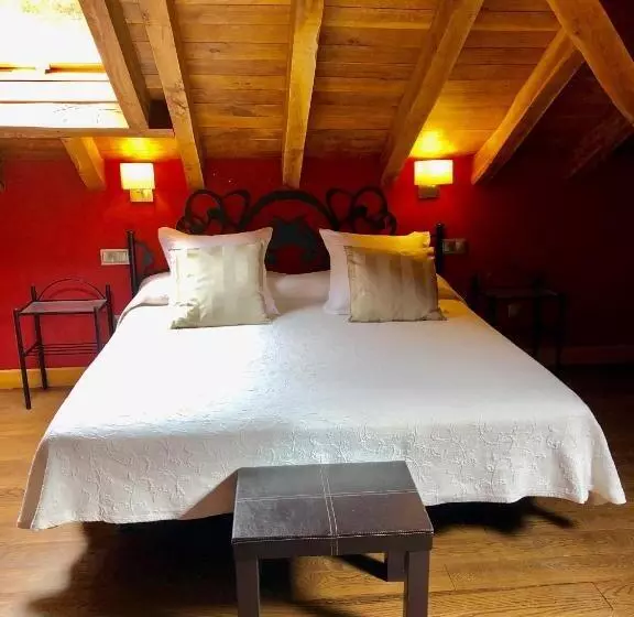 Hotelli Palacio De Arce