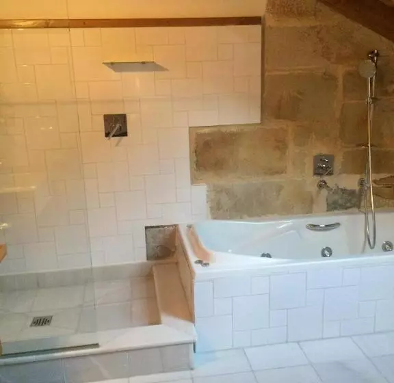 Hotelli Palacio De Arce