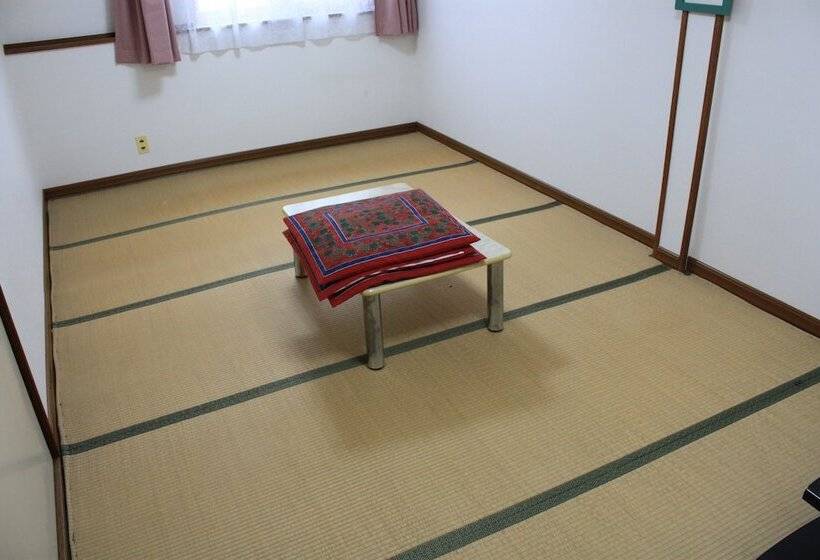 בית מלון כפרי Share House Miyabi