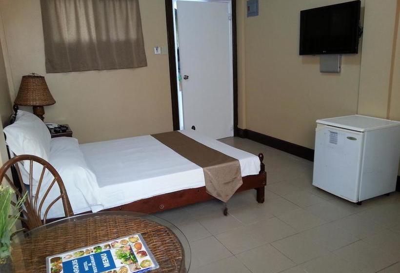 Marquis Hotel & Restaurant