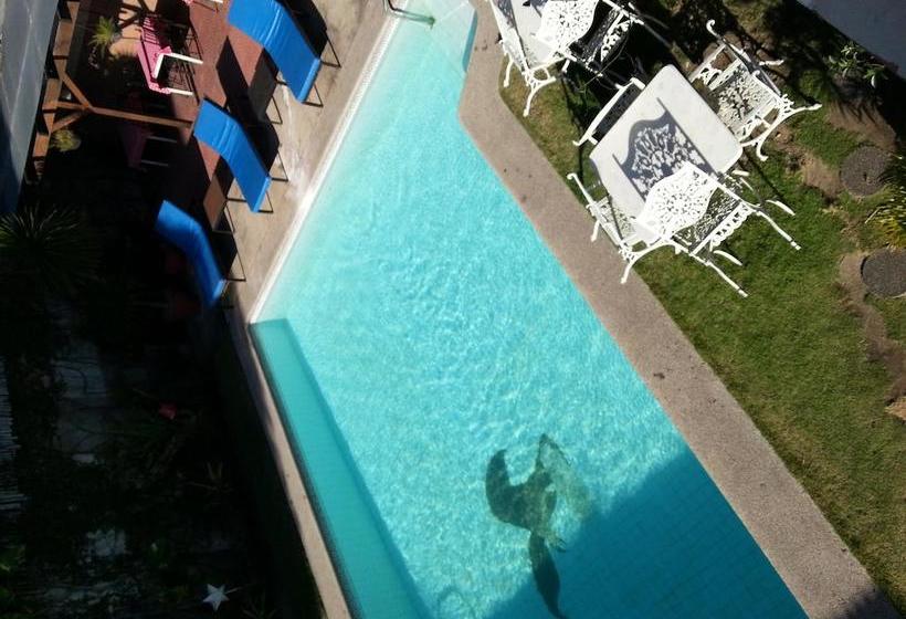 Marquis Hotel & Restaurant