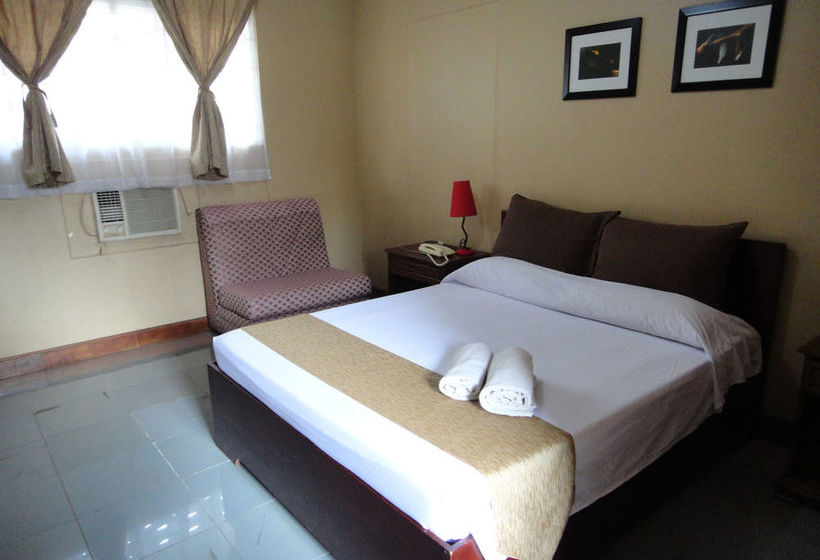 Marquis Hotel & Restaurant