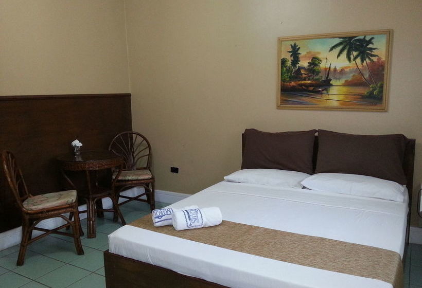 Marquis Hotel & Restaurant