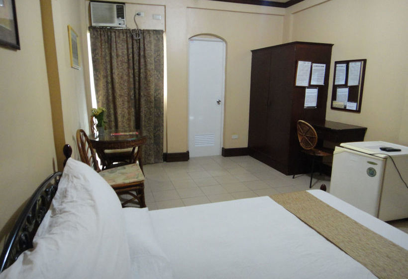 Marquis Hotel & Restaurant