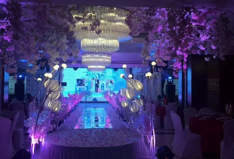 Promen Liting Hotel