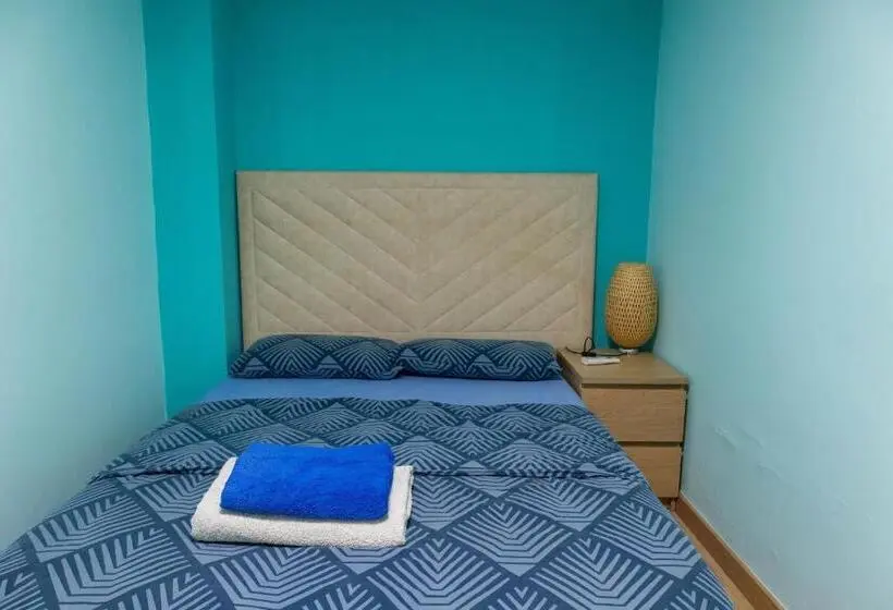 تختخواب و صبحانه Room As A Service   El Mejor En El Centro De Malaga