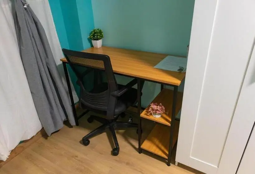 تختخواب و صبحانه Room As A Service   El Mejor En El Centro De Malaga
