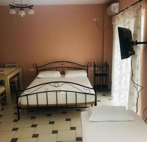 ペンション A&a House