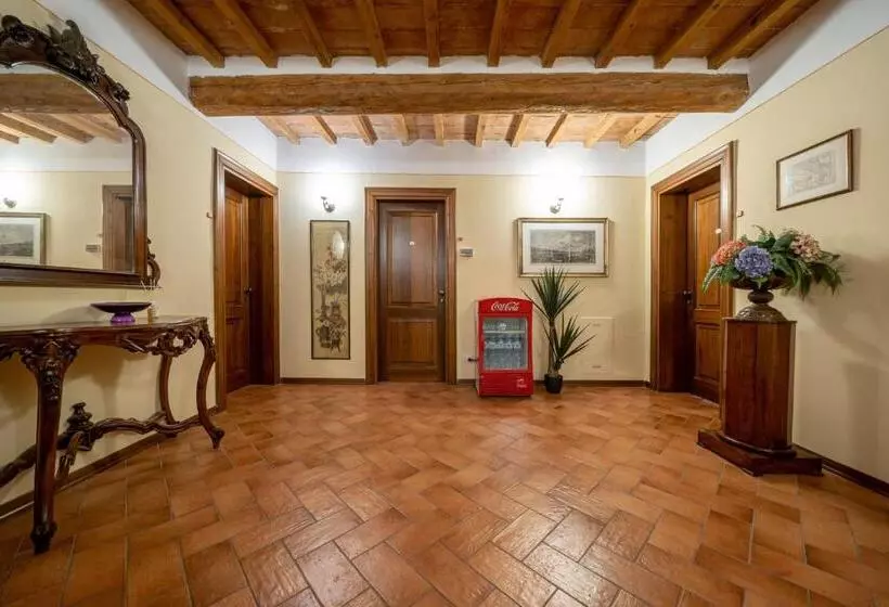 پانسیون Casello A1, Modena Sud   Villa Aurora Charming Rooms