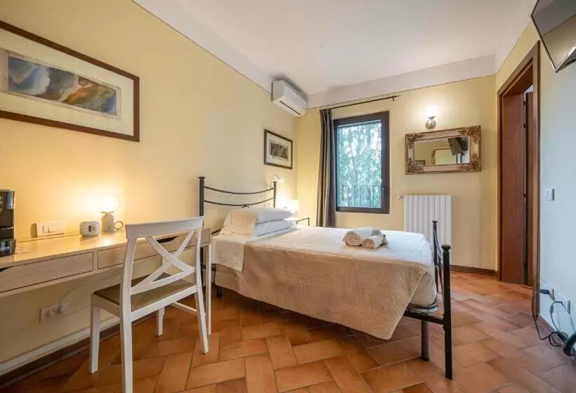 پانسیون Casello A1, Modena Sud   Villa Aurora Charming Rooms
