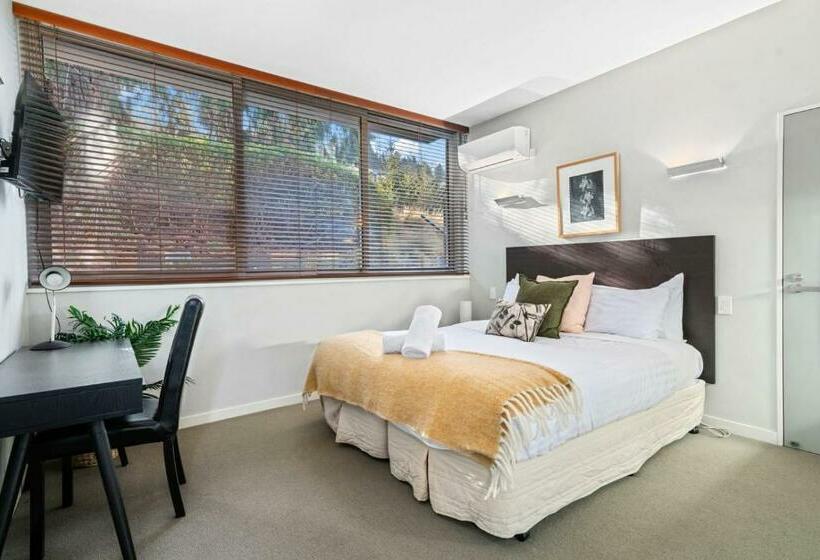 فندق صغير Alpine Retreat Studio